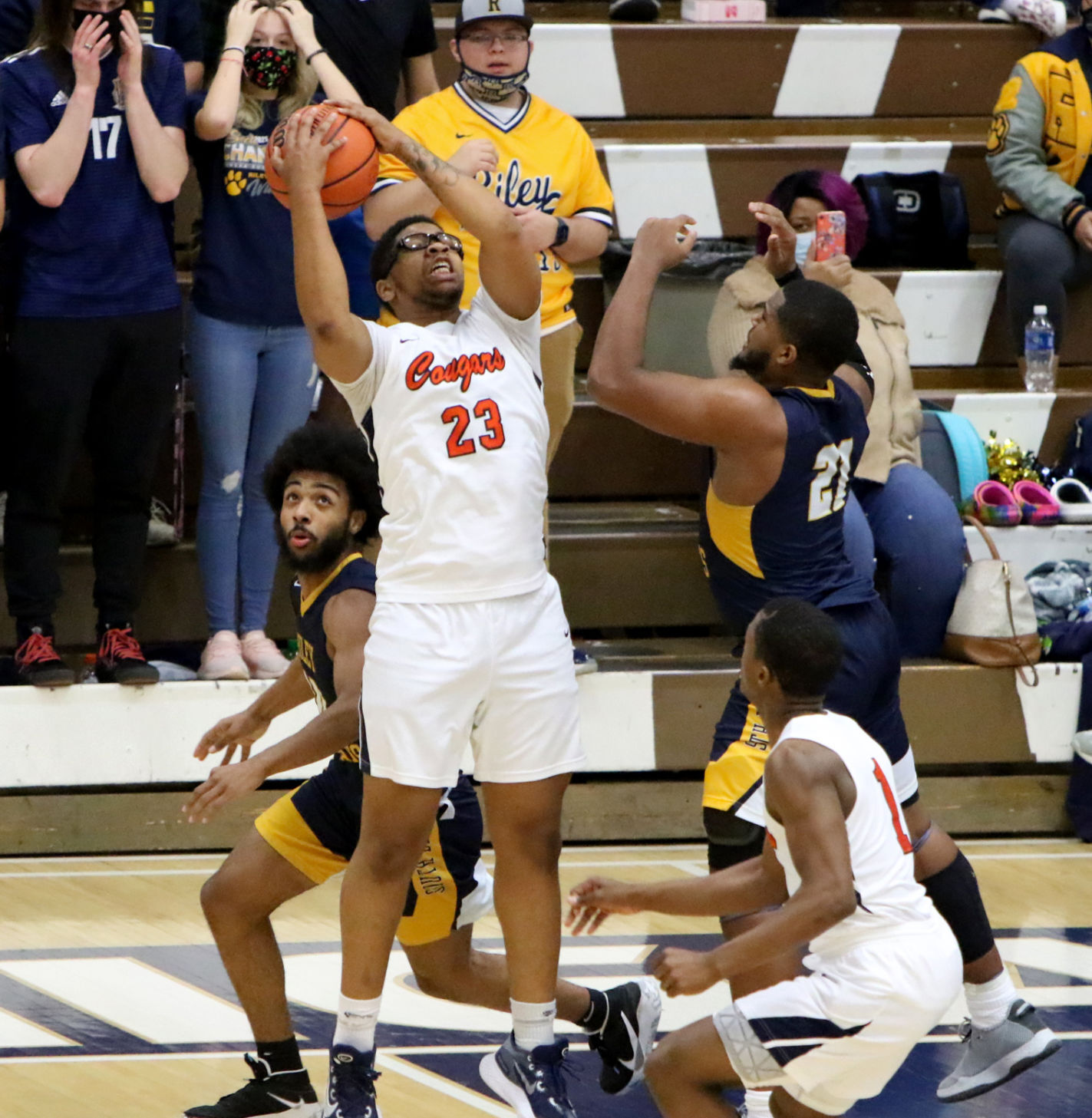 4A boys basketball regional final — West Side vs.South Bend Riley